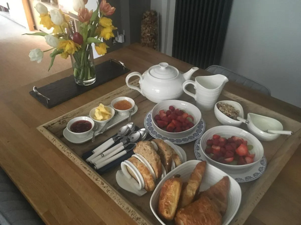 Cathedral64 Bed & Breakfast Cardiff